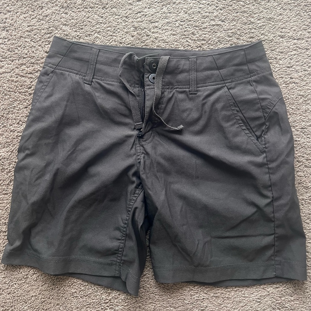 Prana Alana short